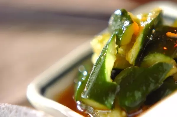 たたきキュウリ