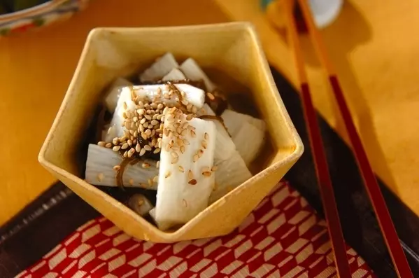 長芋ともずくの和え物