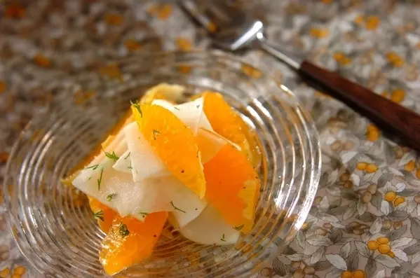 大根とデコポンのマリネ