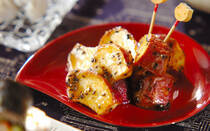 ホクホクとした食感で女性や子どもに大人気の芋類。さつまいも、山芋など、秋は芋類が豊富な季節でもあります。夏野菜のイメージがあるじゃがいもですが、じつは9月、10月も旬。<br /><br />そこで芋類の定番レシピからアレンジを加えたユニークなレシピまで5つご紹介します。芋類を使ったレシピで美味しくお腹を満たしましょう。