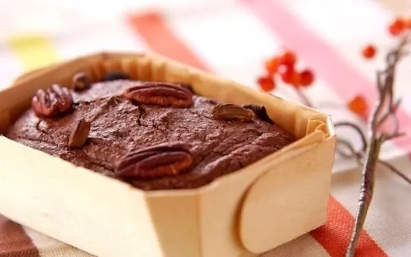 ほろ苦さとしっとり食感がたまらない、チョコレートパウンド