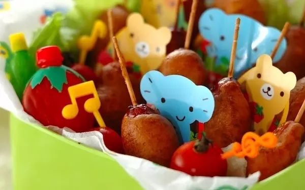 こんがり焼けた、美味しいミニアメリカンドッグ