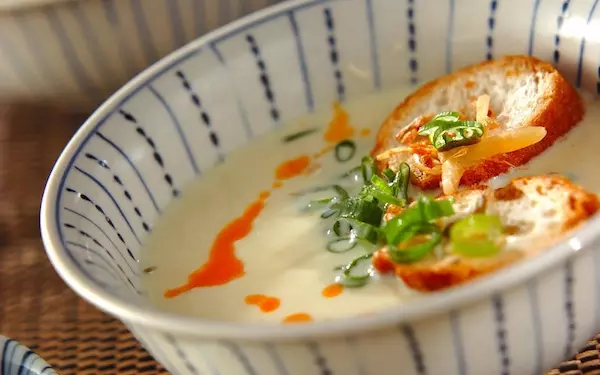 ダイエット中にも最適、手軽に作れる台湾風豆乳スープ