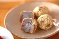 コロンとかわいい和菓子！ 「栗のひとくちあん」