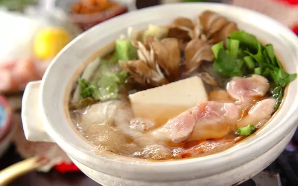 あっさり美味しい、手軽に作れるささ身のヘルシー鍋