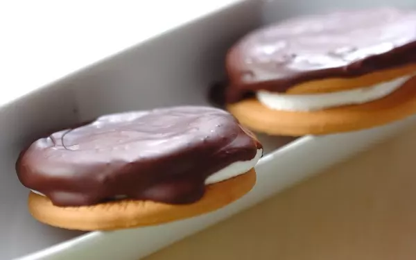 子どもと一緒に作りたい、マシュマロチョコパイ