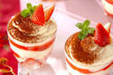 濃厚な中に爽やかな酸味！ 春色スイーツ「イチゴのティラミス」