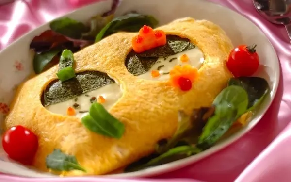 子どものテンションが上がる可愛らしさ、ひな祭りオムライス