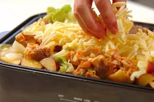 ホットプレートでチーズタッカルビ／E・レシピ