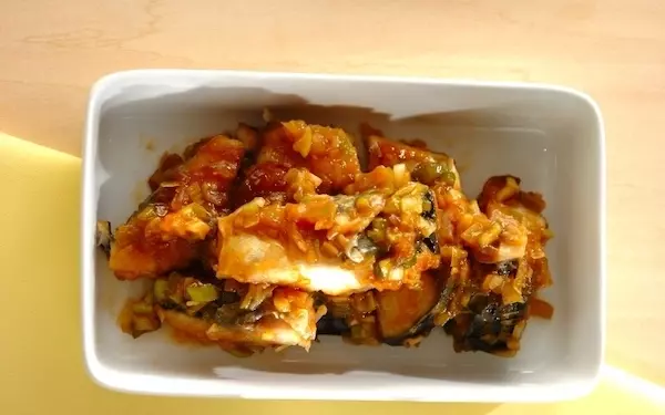 お箸が止まらない美味しさ、塩サバのネギダレ