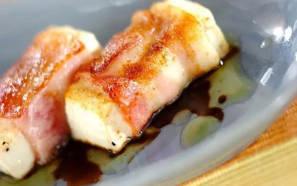爽やかな酸味がたまらない、ベーコン巻き豆腐ソテー