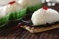 アジアンテイスト漂うデザートを電子レンジで簡単に　「ココナッツパイン大福」