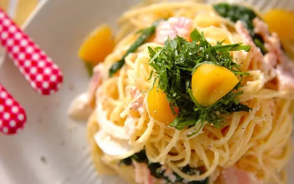 たっぷりタラコが入った、栗入りタラコクリームパスタ