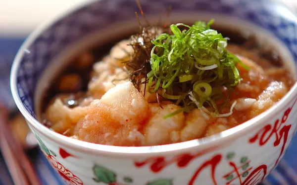 ピリッとした辛さがたまらない、年越し明太トロトロそば