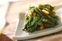 キレイと健康のきっかけに！　「春菊のクルミ和え」