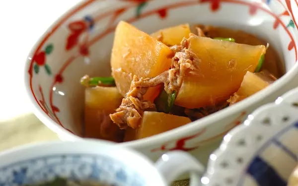 ツナ缶使ったコクのあるおかず、こくウマ大根とツナの煮物