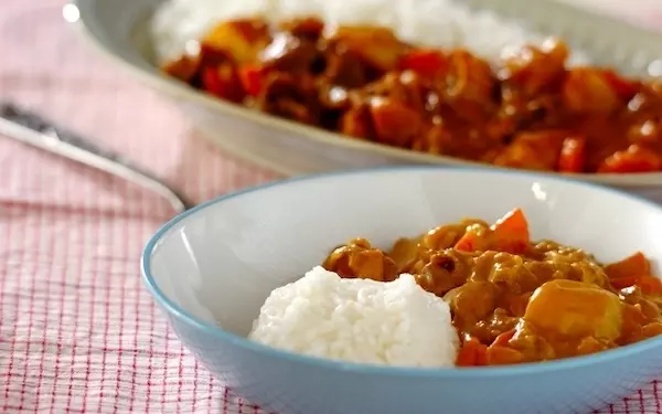 二日酔いによく効く!?　本格的な「カレーライス」