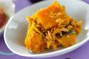 冷凍カボチャで包丁いらず！　「麺つゆでカボチャとツナの煮物」