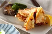 タケノコと鶏ひき肉の相性抜群！ 　「タケノコのはさみ揚げ」