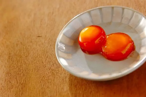 卵黄のしょうゆ漬け