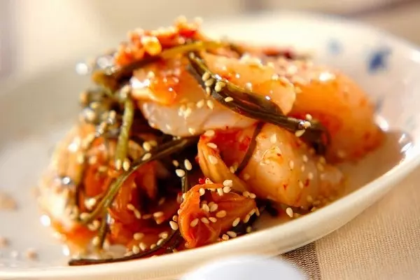 ホタテのキムチ昆布和え