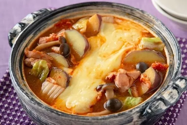 キムチチーズタッカルビ鍋