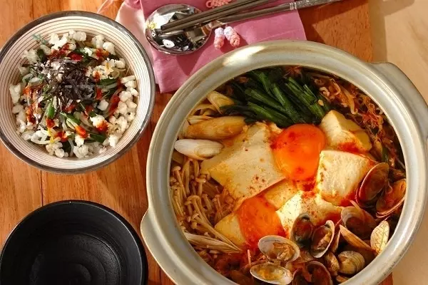 あっさりスンドゥブチゲの献立