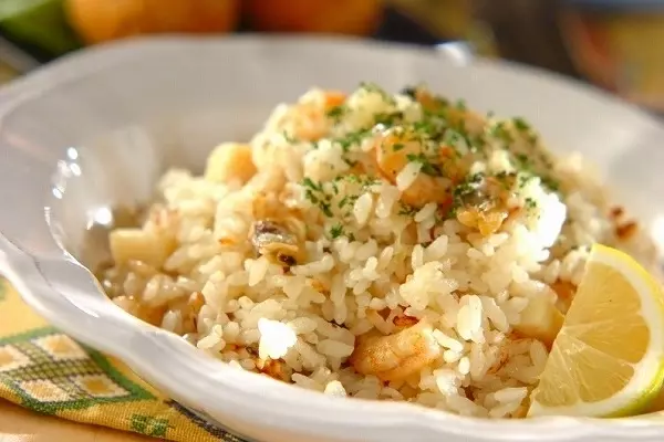 バター香る！シーフードピラフ