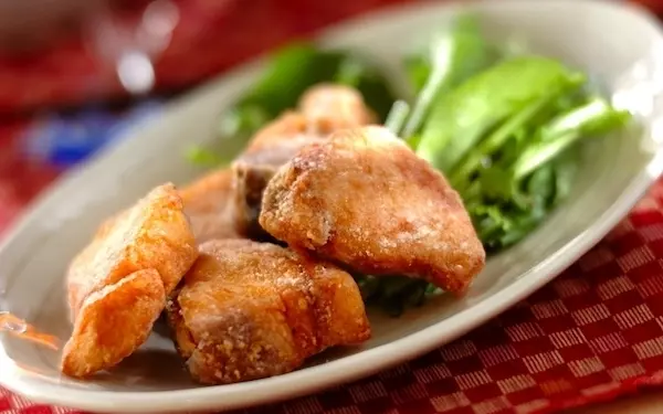 衣はサクッ＆身はやわらか、少ない油で作れる「ブリの竜田揚げ焼き」