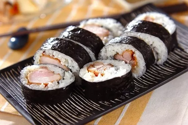 鶏の照り焼き唐揚げのり巻き