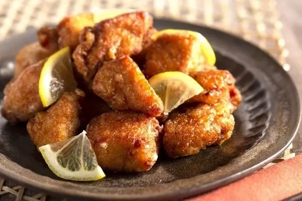 鶏むね肉の柔らか唐揚げ