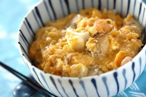 海鮮丼