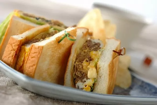 和風卵とじサンドイッチ