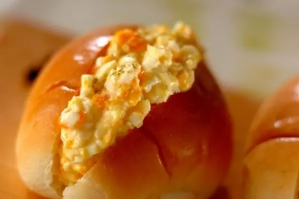 和スパイス香る卵サンド