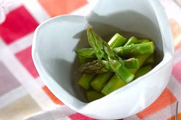 アスパラのお浸し