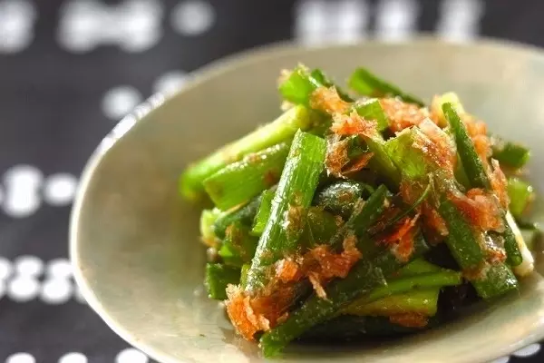 細ネギとかつお節のナムル