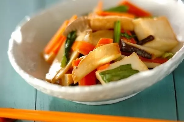 厚揚げとエリンギのヨーグルトみそ炒め