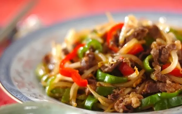 ピーマンが苦手でも食べられる！　家庭の定番料理にしたい「チンジャオロース」