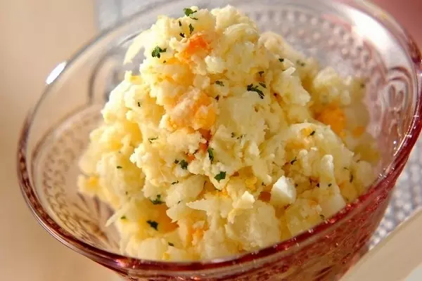 簡単アレンジでおいしい!ゆで卵入りポテトサラダ by 保田 美幸さん