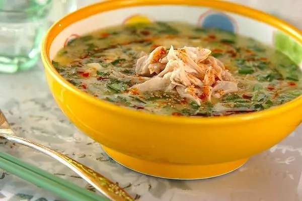 鶏肉とコーンのトロトロ春雨