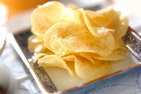 山椒風味のポテトチップス