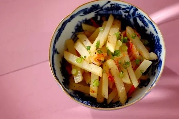 エビ風味のジャガイモきんぴら