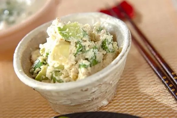 アボカドの白和え