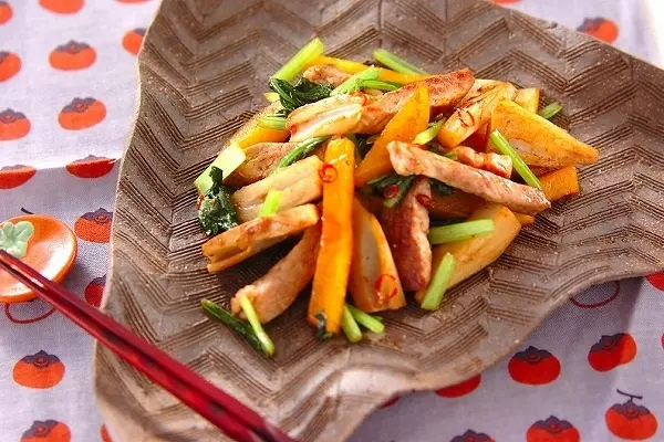 豚肉と柿の炒め物