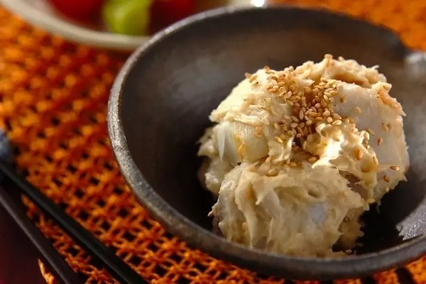 里芋のとも和え