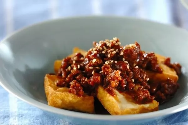 厚揚げの肉みそがけ