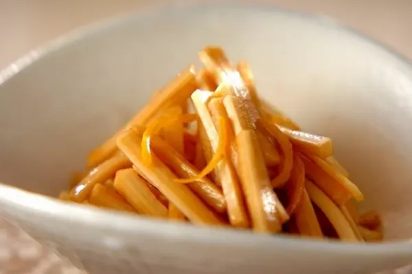 大根の皮のポン酢漬け