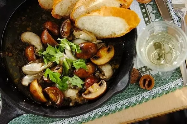 カキのアヒージョ