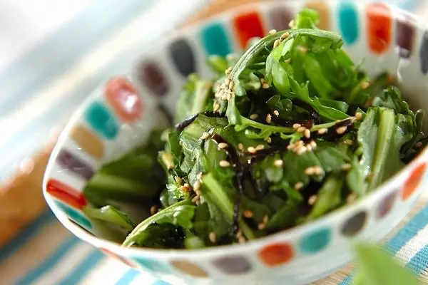菊菜の塩昆布和え