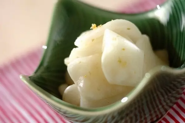 カブのユズコショウ和え